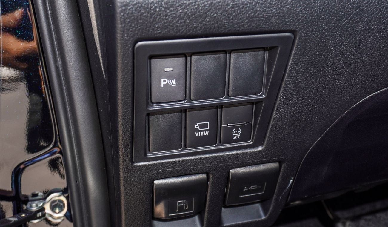 تويوتا هيلوكس Adventure 4.0L V6