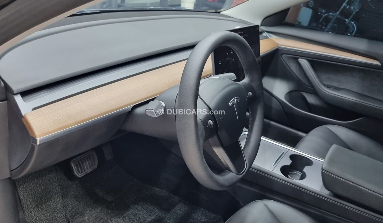 Tesla Model 3 Standard Plus TESLA MODEL 3 STANDARD 2021 WITH 18K KM ONLY FOR 173K AED