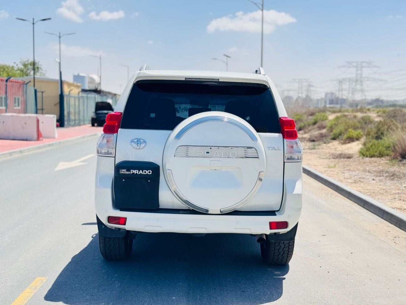 تويوتا برادو PRADO TXL 2011 2.7 PETROL LEFT HAND