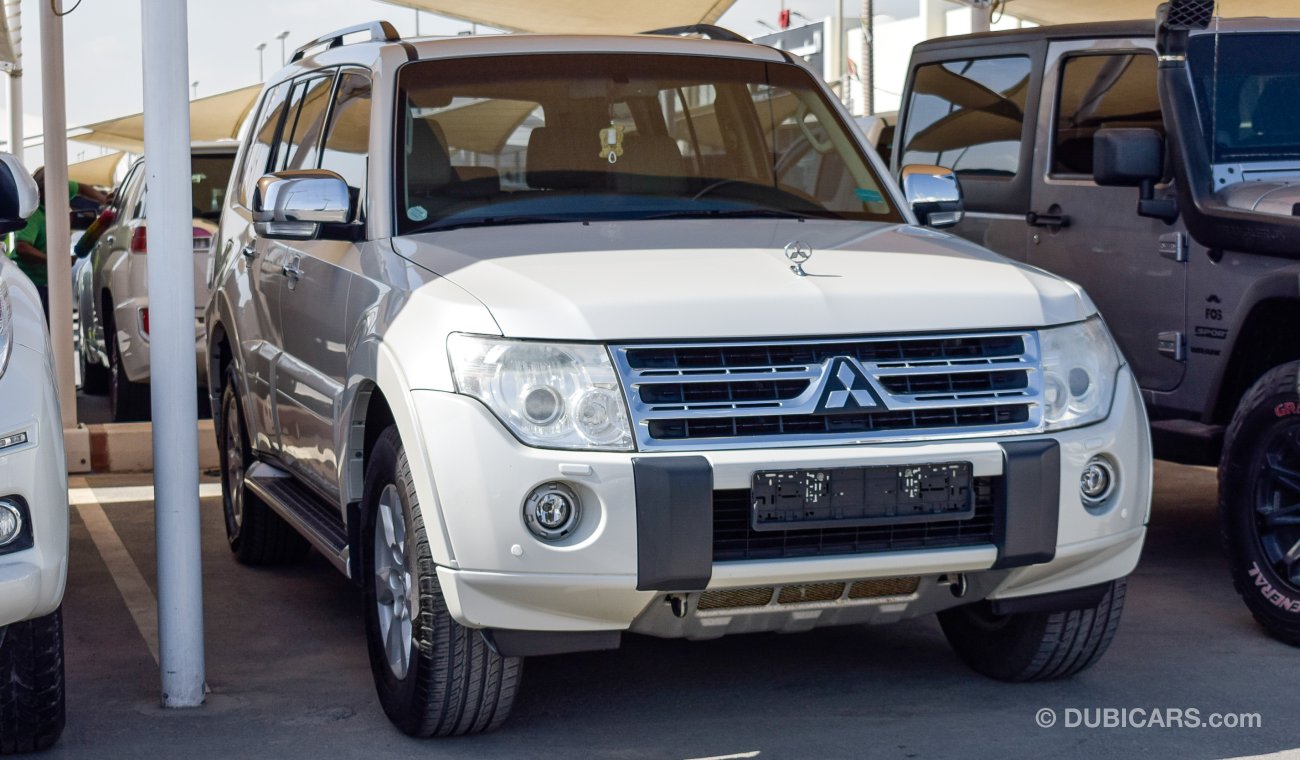 Mitsubishi Pajero GLS V6