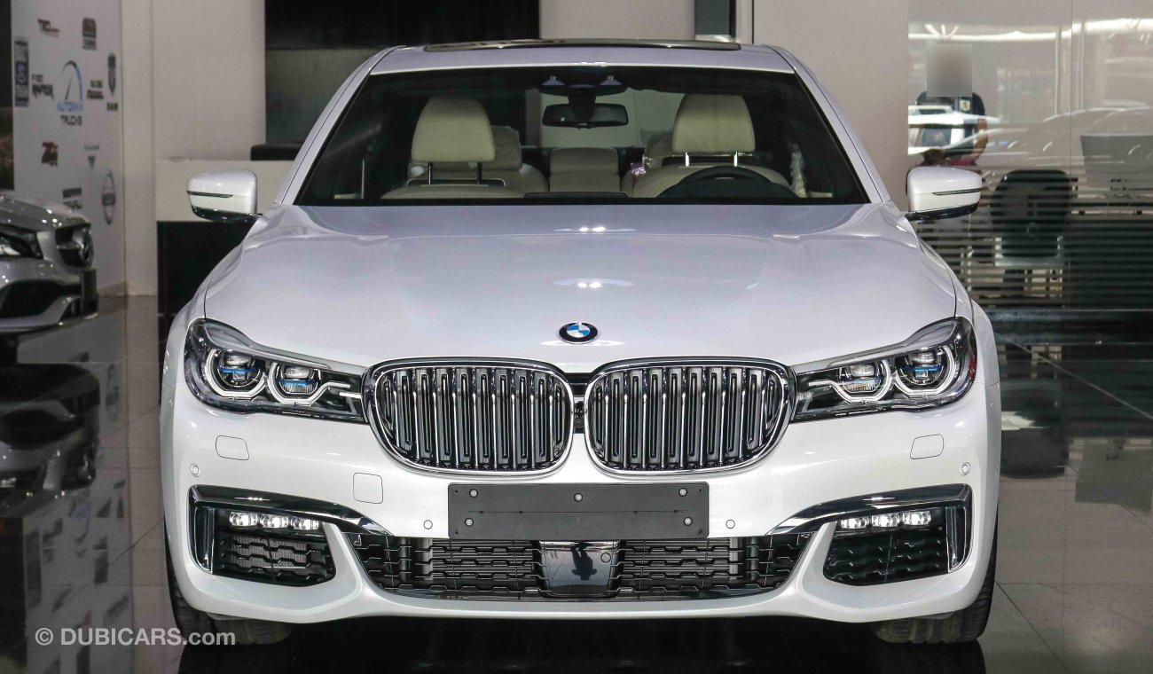 BMW 750Li i 2016  MPower xdrive 0 km V8 4.4L 445HP HUD AWD 3 Yrs or 100k km Warranty at AGMC