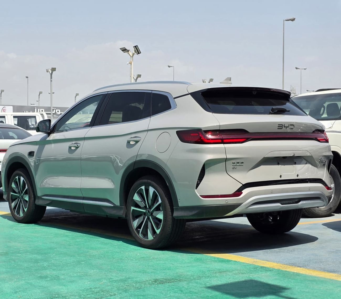 بي واي دي سونغ بلس BYD SONG PLUS 605KM EV