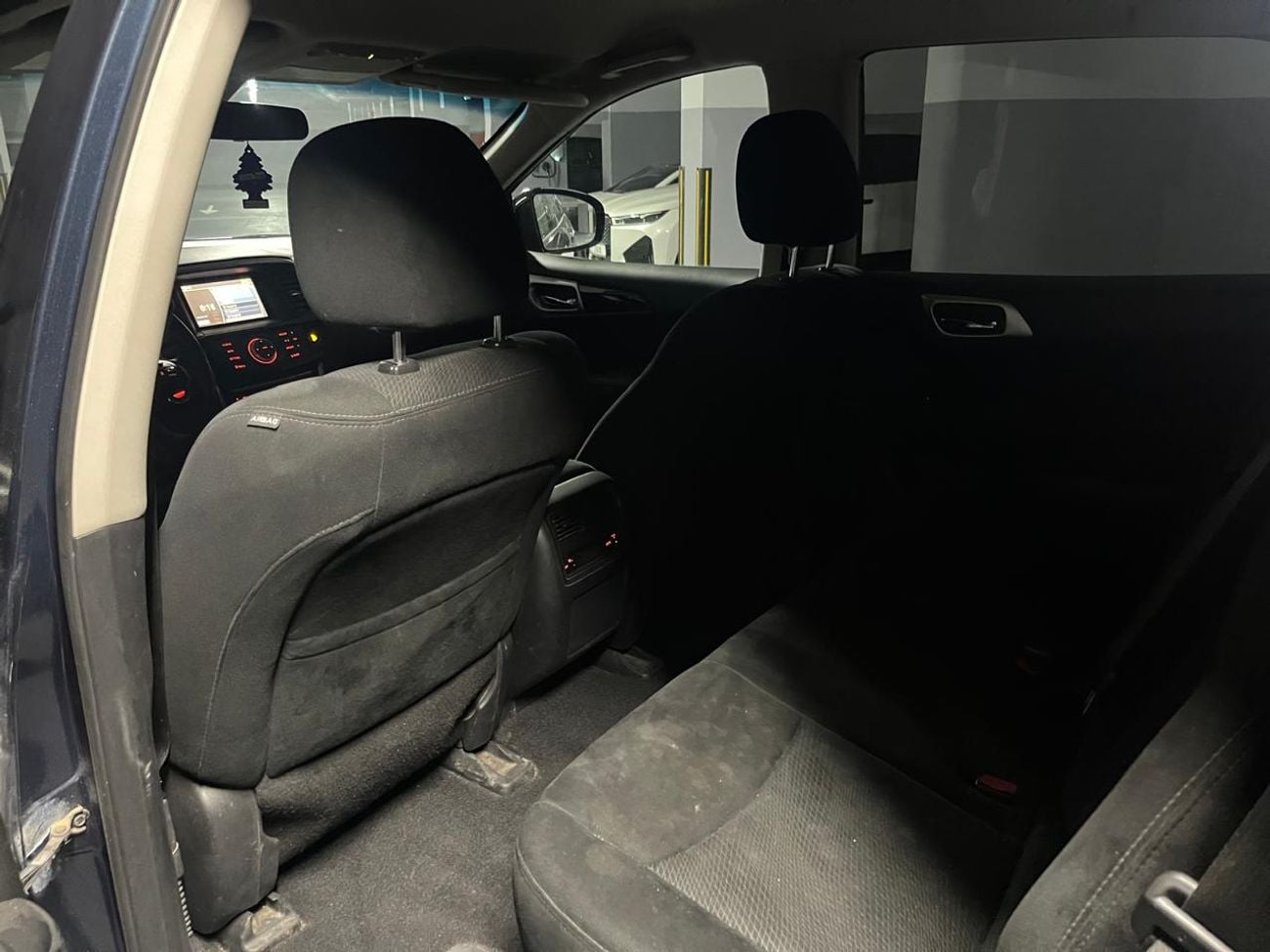 Nissan Pathfinder S 3.5L (260 HP) 4WD