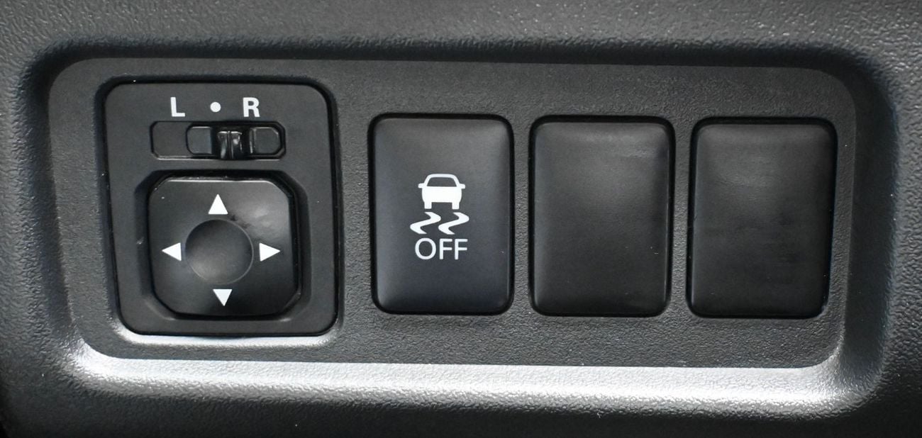 ميتسوبيشي اتراج GLX Base 1.2L