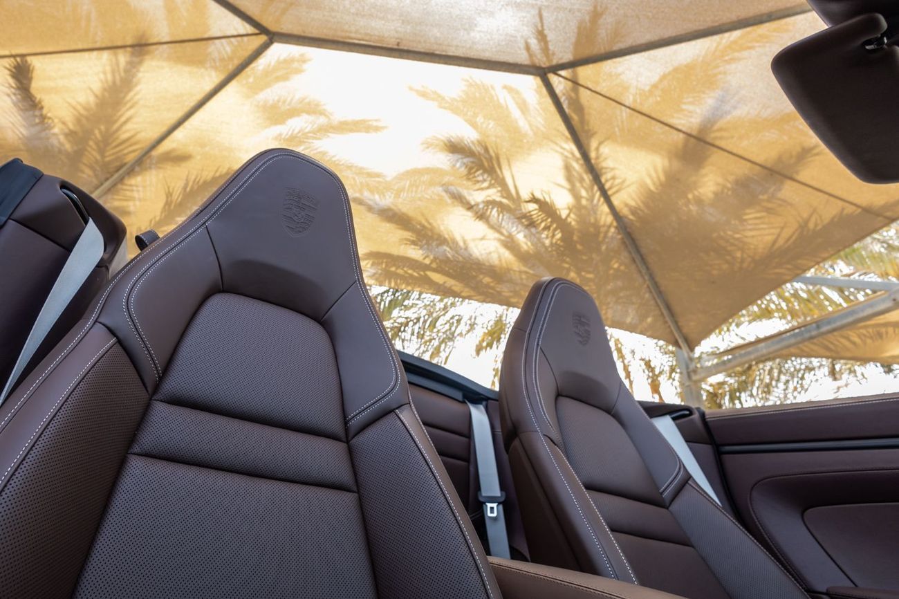 Porsche 911 Carrera GTS 3.0L (450 HP) Convertible