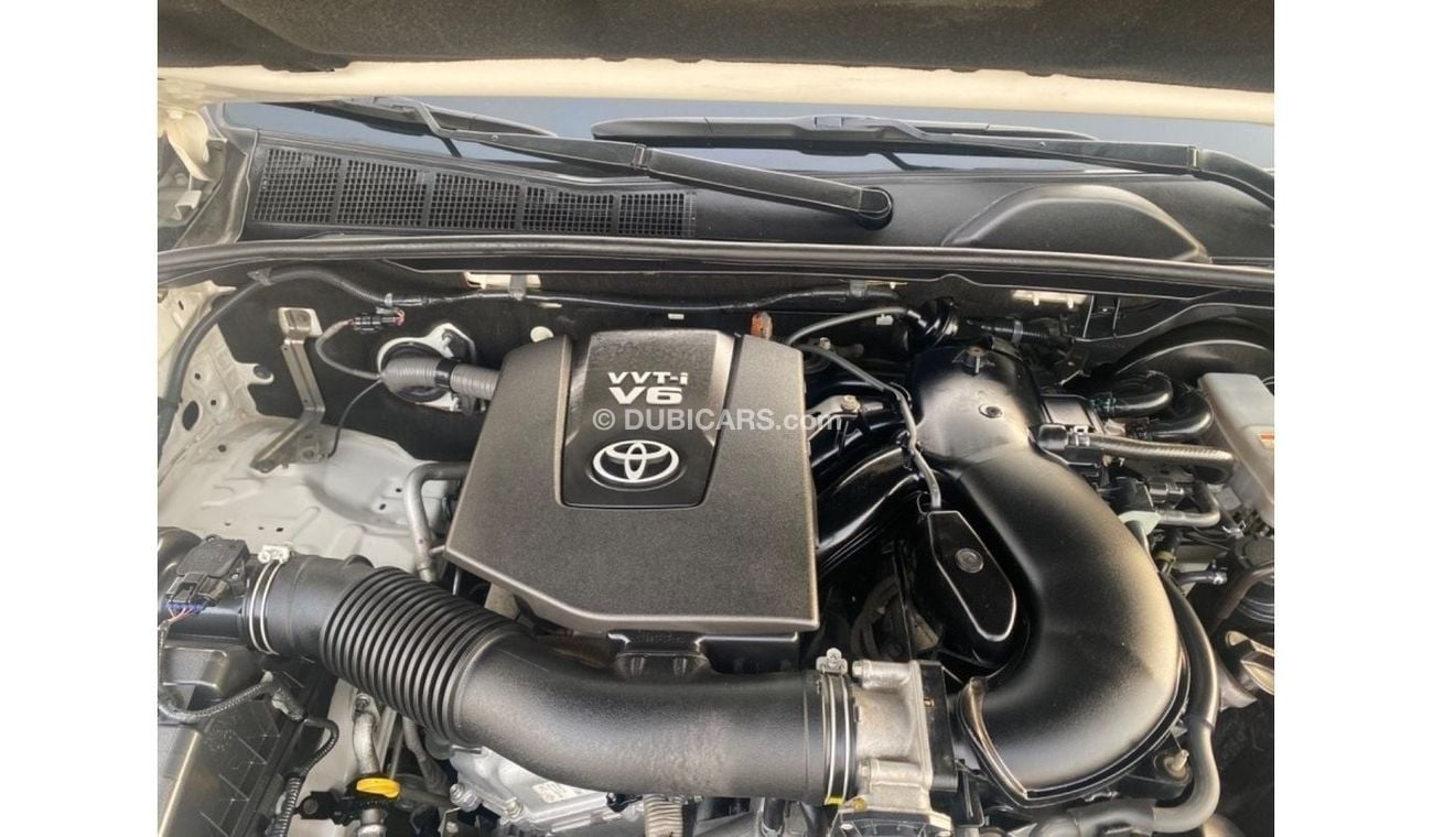 تويوتا فورتونر VXR