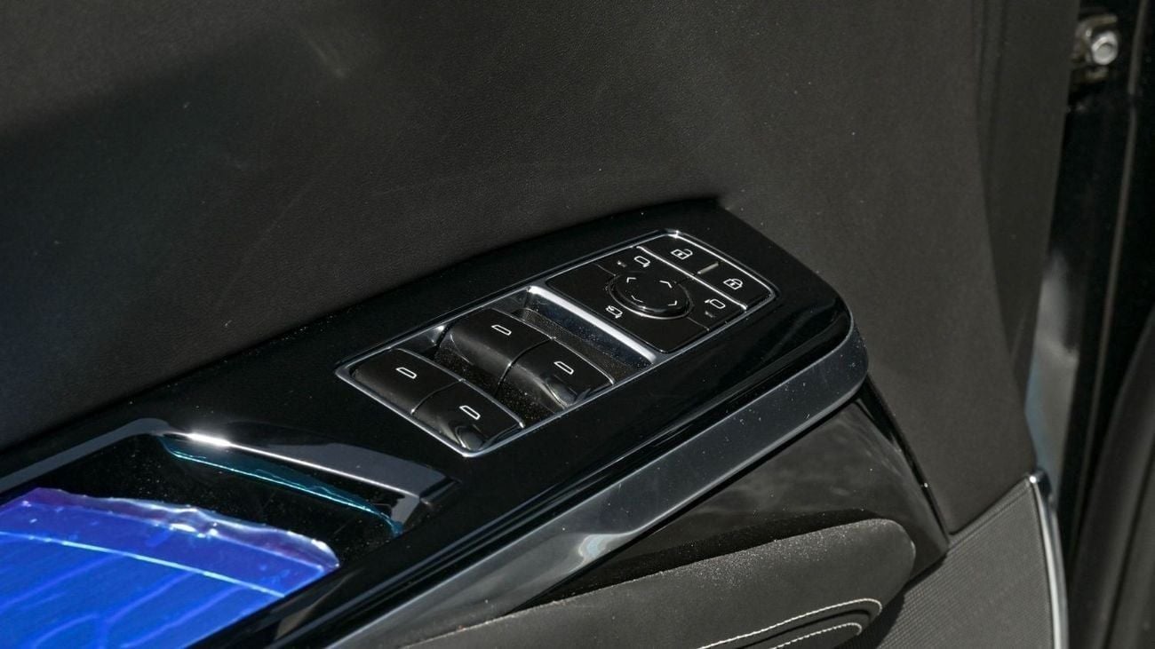 Cadillac Escalade Sport Platinum 6.2L AWD Cadillac Escalade Sport Platinum 2025 MY EXPORT ONLY