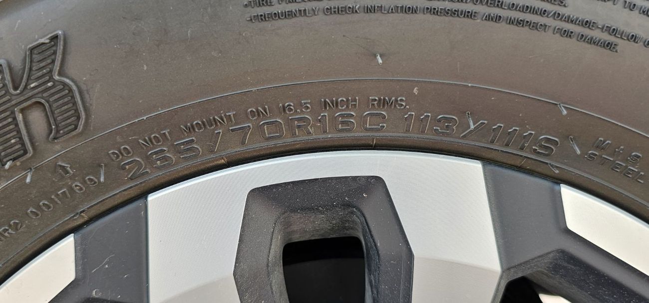 Toyota Land Cruiser 70 2024 toyota land cruiser hardtop 5door 4.0L A/T