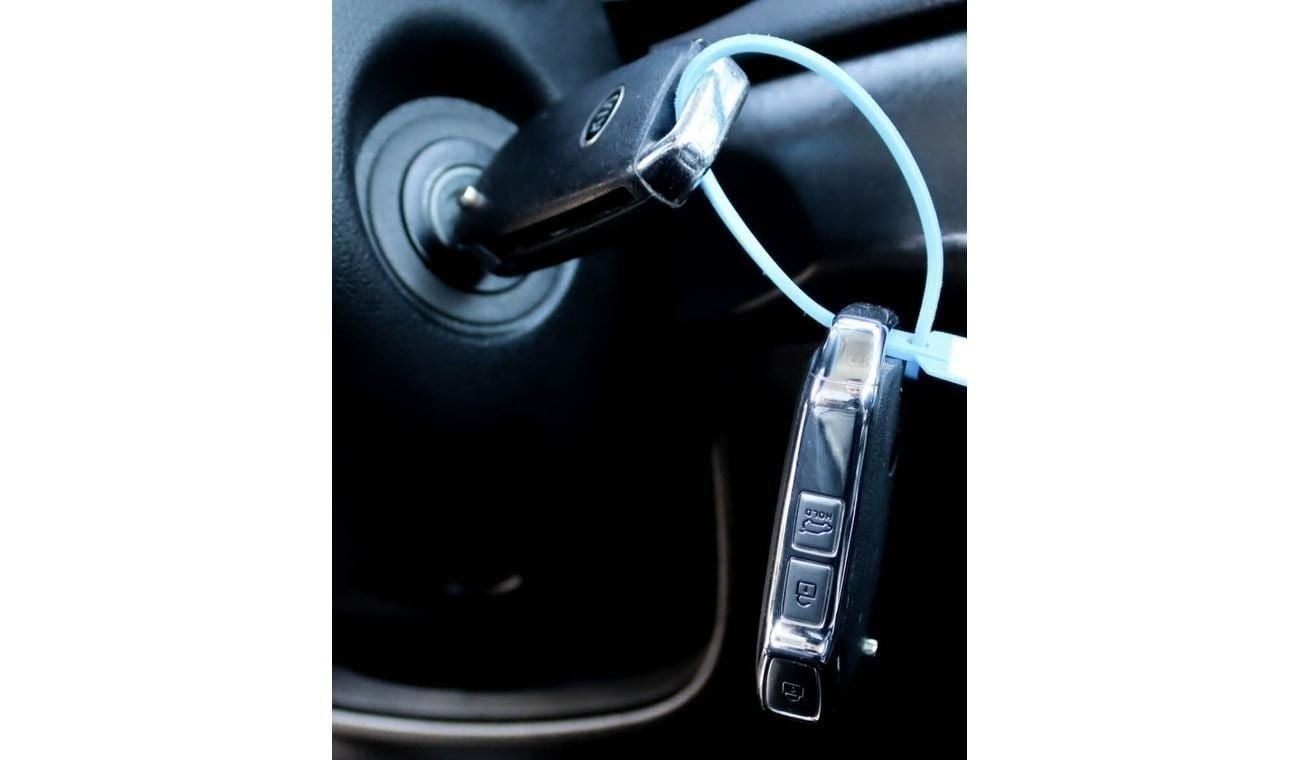 كيا سبورتيج Base 1.6L kia Sportage 2020 1.6L GCC accident free in excellent condition 1132 P.M