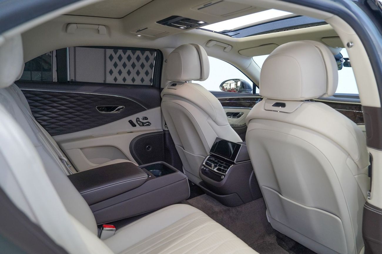 Bentley Flying Spur 6.0T W12