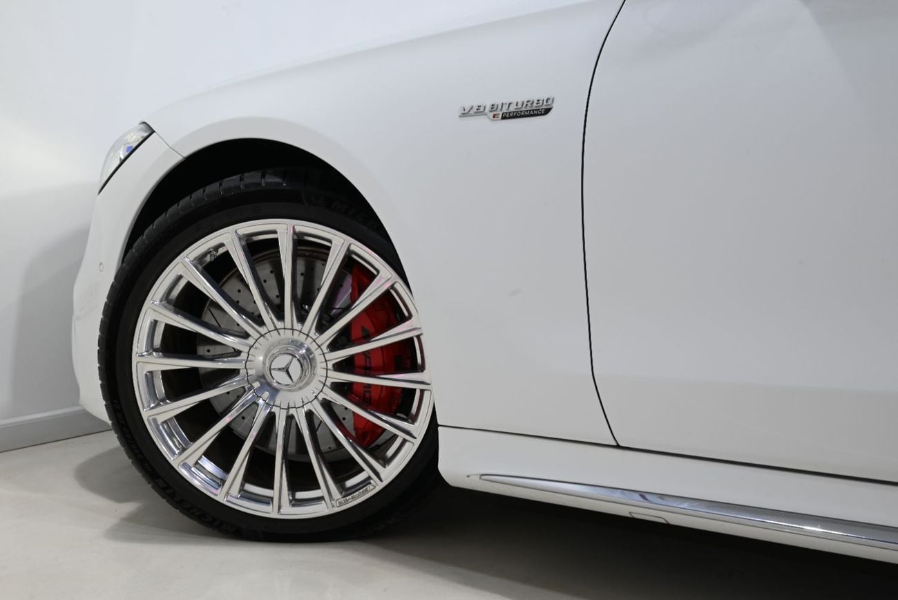 مرسيدس بنز S 63 AMG إي بيرفورمانس مرسيدس بنز S63 AMG E Performance موديل 2024، ضمان الوكالة حتى مارس 2029، باقة خدمة الوكالة لمدة 4 سن