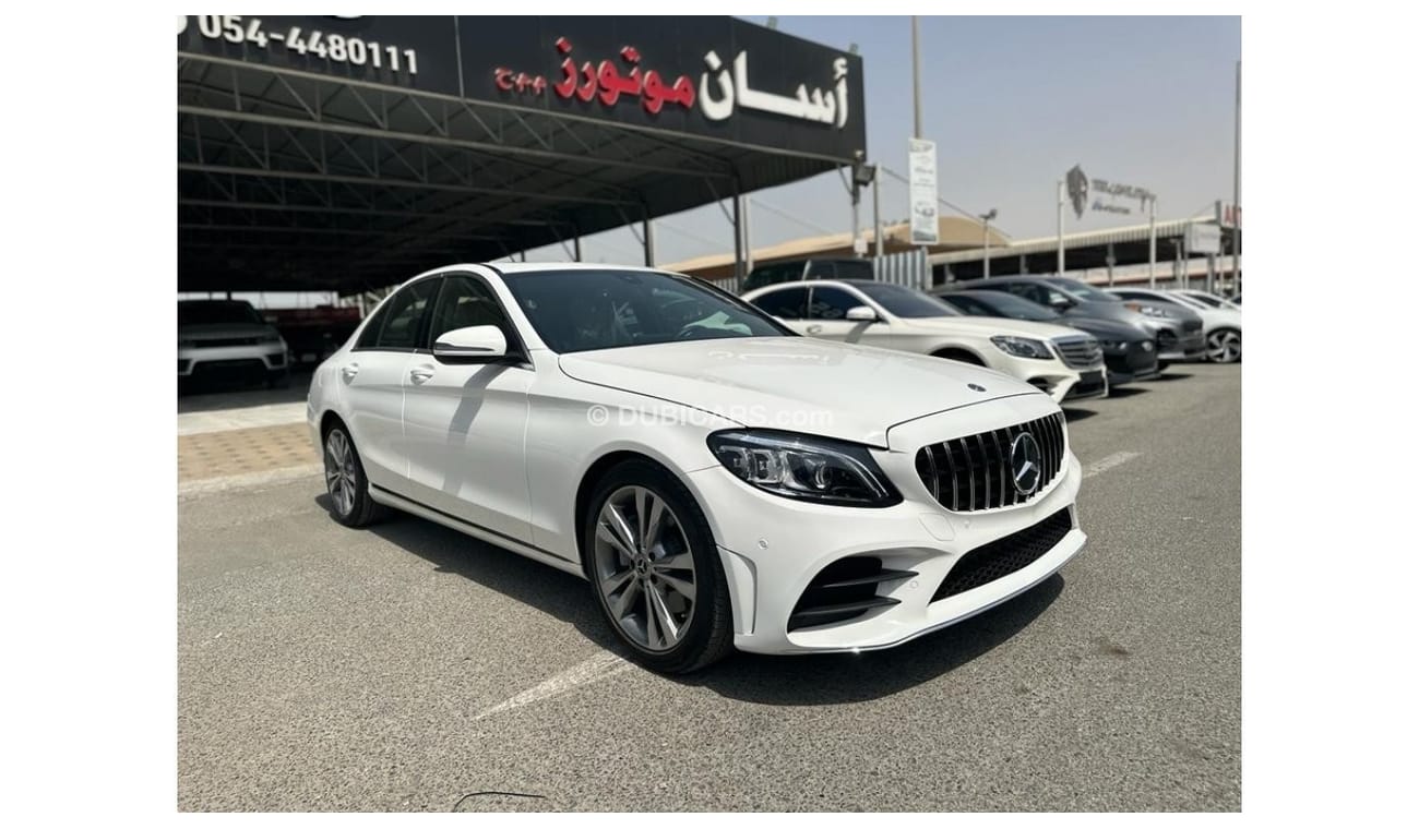 Mercedes-Benz C 300 Luxury