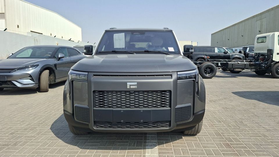 Rox Vip Gold Color New ROX 01 VIP 2025 for sale in Dubai - 865181
