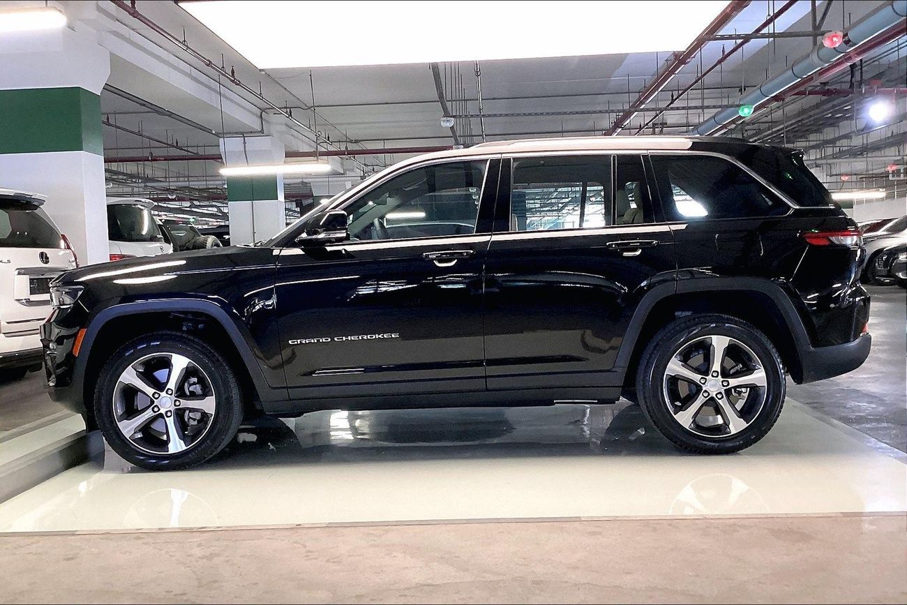 Jeep Grand Cherokee Limited Plus | Guaranteed Warranty | 0 Down Payment