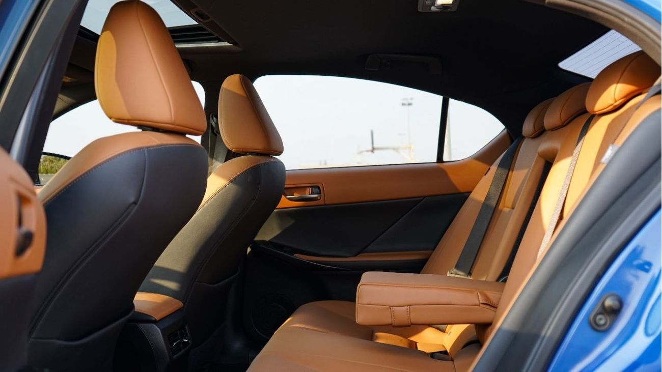 Lexus IS300 Excellence 2022  Lexus IS 350   5dr SEDAN ,  2.0L  4cyl  ,