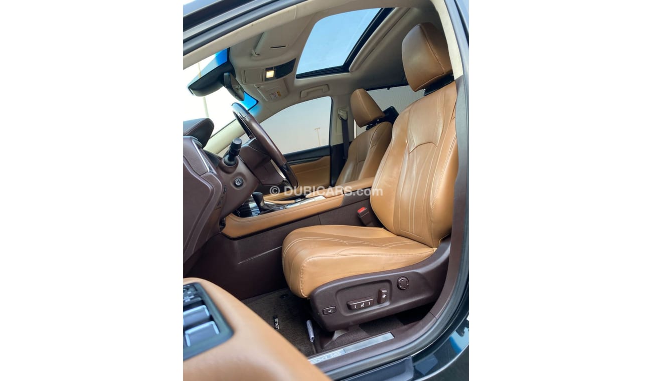 Lexus RX350 L Platinum Lexus RX 350L GCC FULL OPTION perfect condition