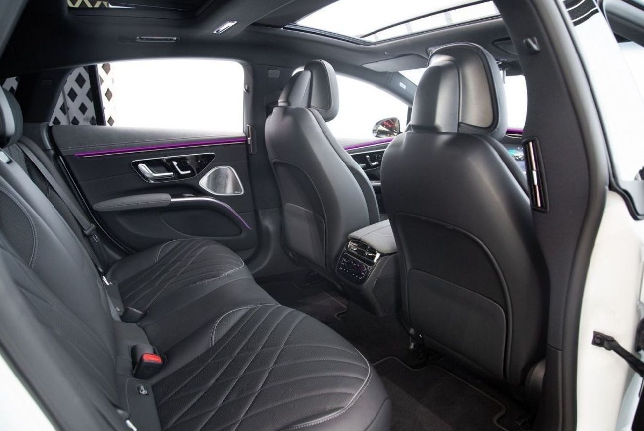 Mercedes-Benz EQS 580 Premium + Mercedes Benz EQS 580