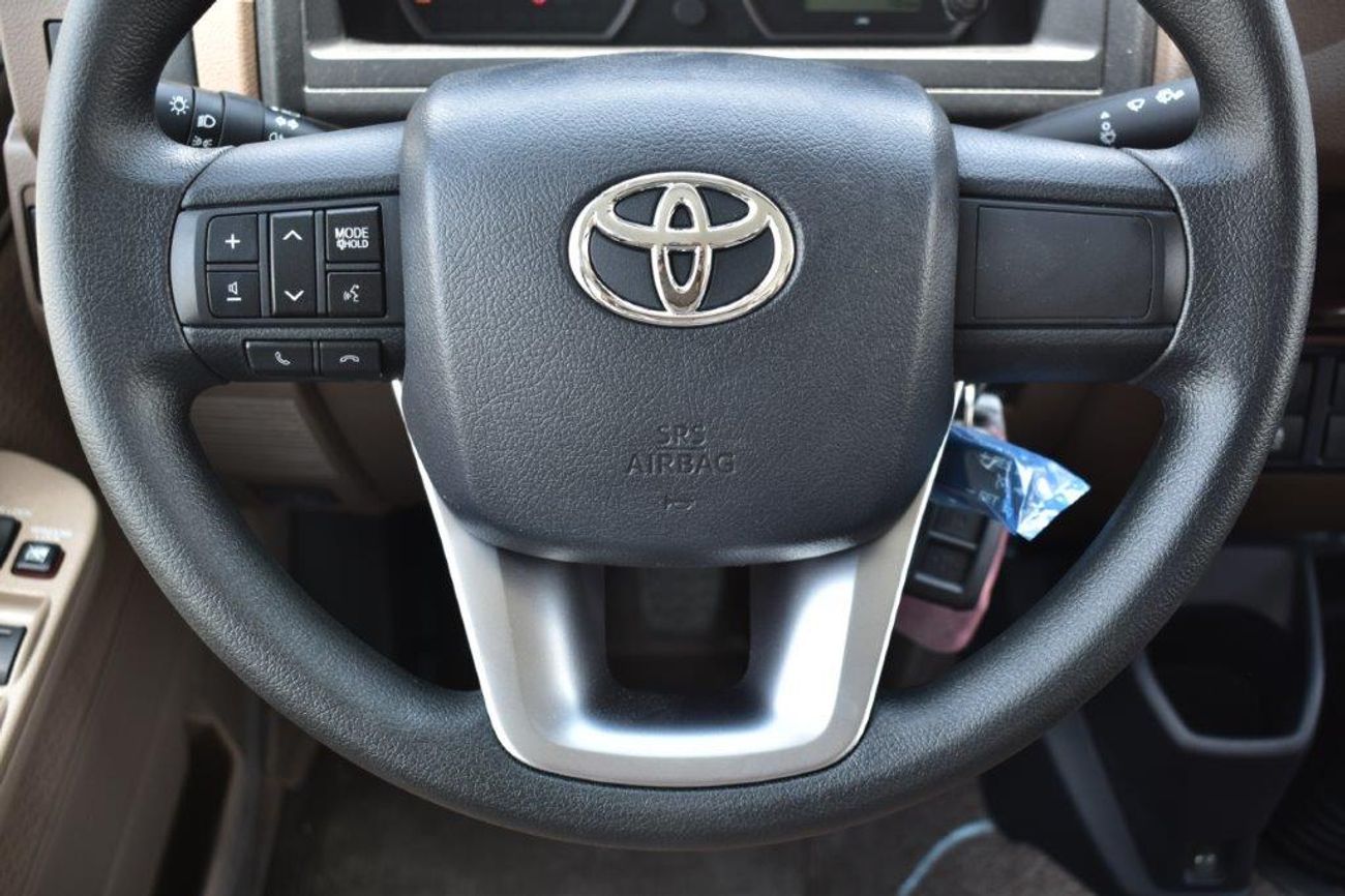 Toyota Land Cruiser 70 2025 MODEL TOYOTA LAND CRUISER 76 HARDTOP LX 2.8L DIESEL 4WD 5-SEATER MANUAL TRANSMISSION