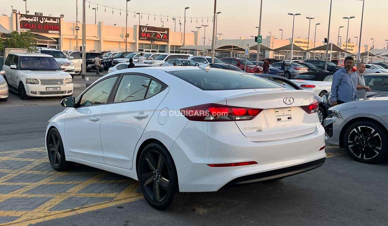 Hyundai Elantra ‏ ‏