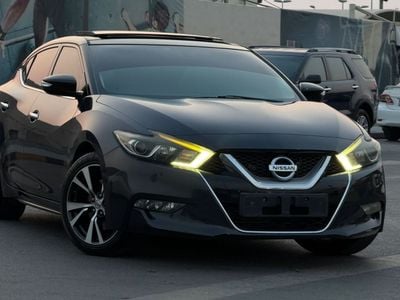 Nissan Maxima SV 3.5L Luxury and top condition