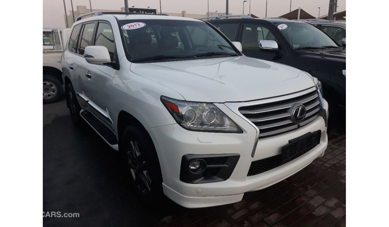 Lexus LX570