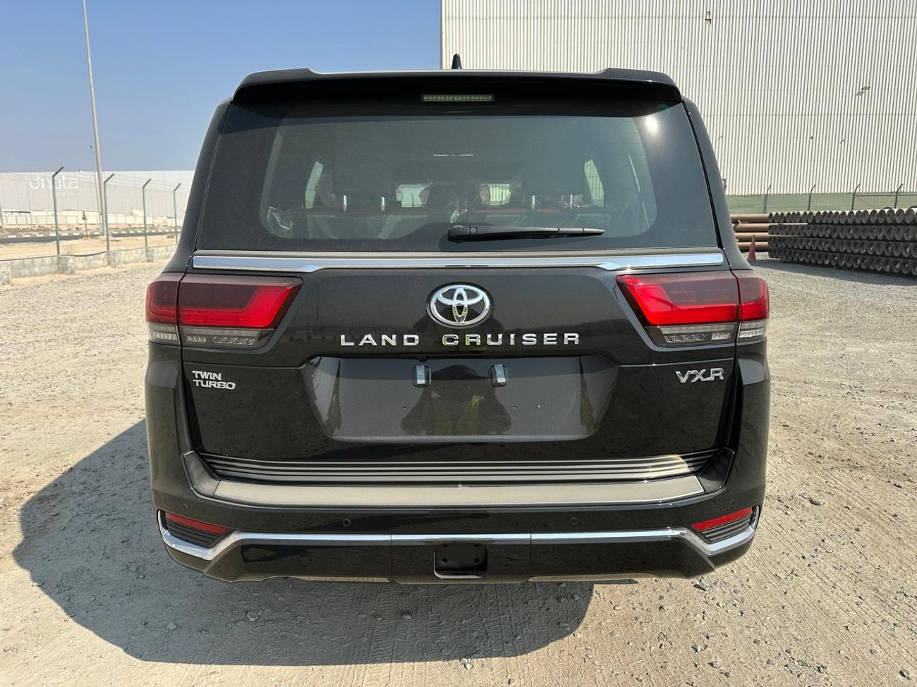 Toyota Land Cruiser 2026 Toyota Land Cruiser LC300 VXR (Full-Option with Radar) 3.5L V6 Twin Turbo Petrol A/T 4WD Export