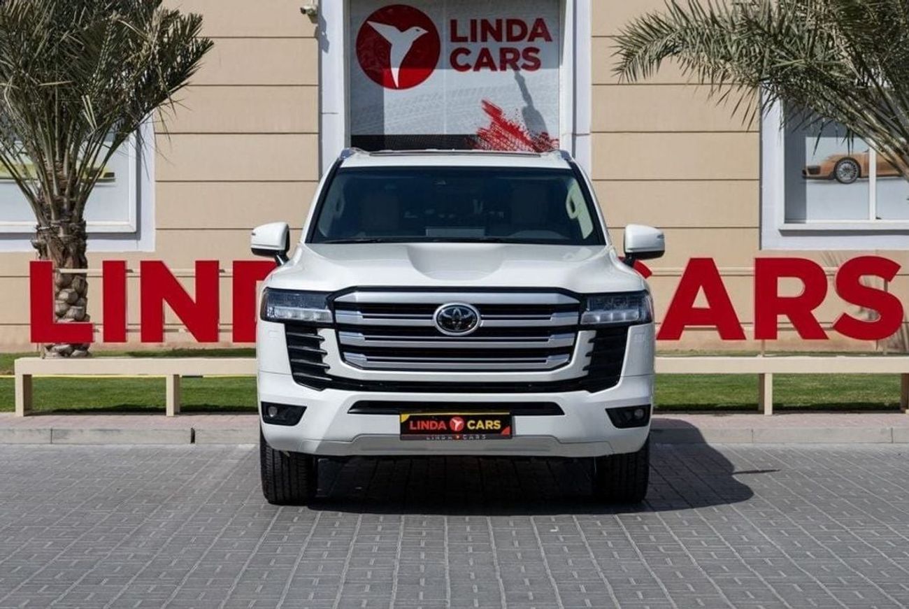 Toyota Land Cruiser GXR 3.5L Toyota Land Cruiser GXR 2022 GCC under Warranty with Flexible Down-Payment.