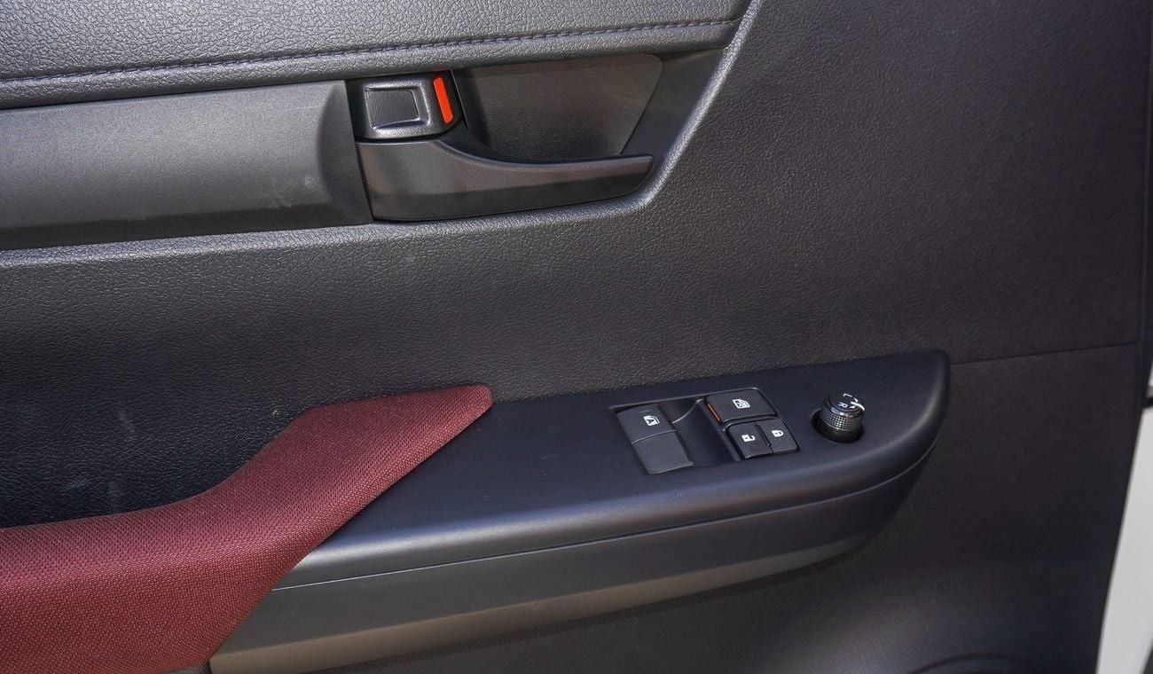 تويوتا هيلوكس GLS 2.7L Single Cabin 4WD