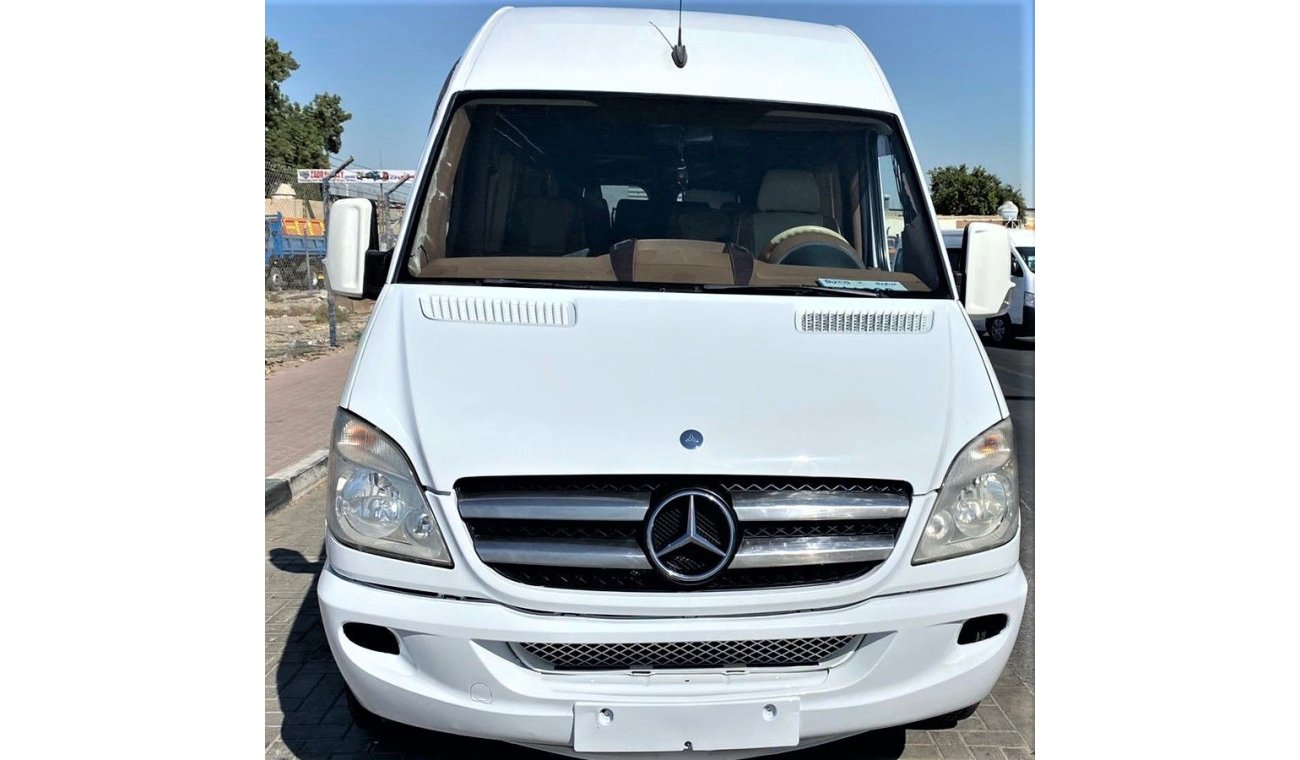 Mercedes-Benz Sprinter sprinter 18 passenger diesel with TV , chiller box