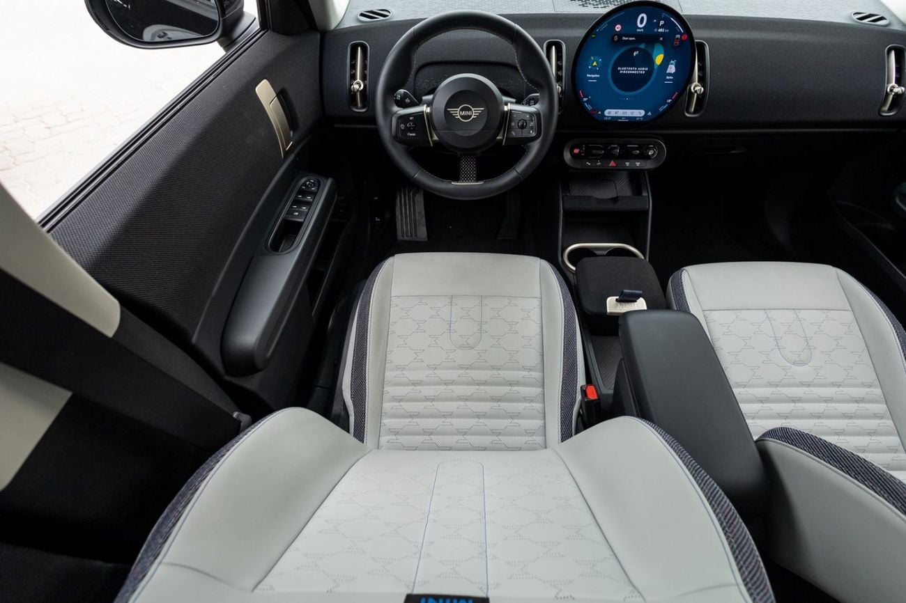 Mini Countryman 2024 MINI Countryman Cooper GCC | Agency Warranty | Service Contract for 2,033.00 AED monthly