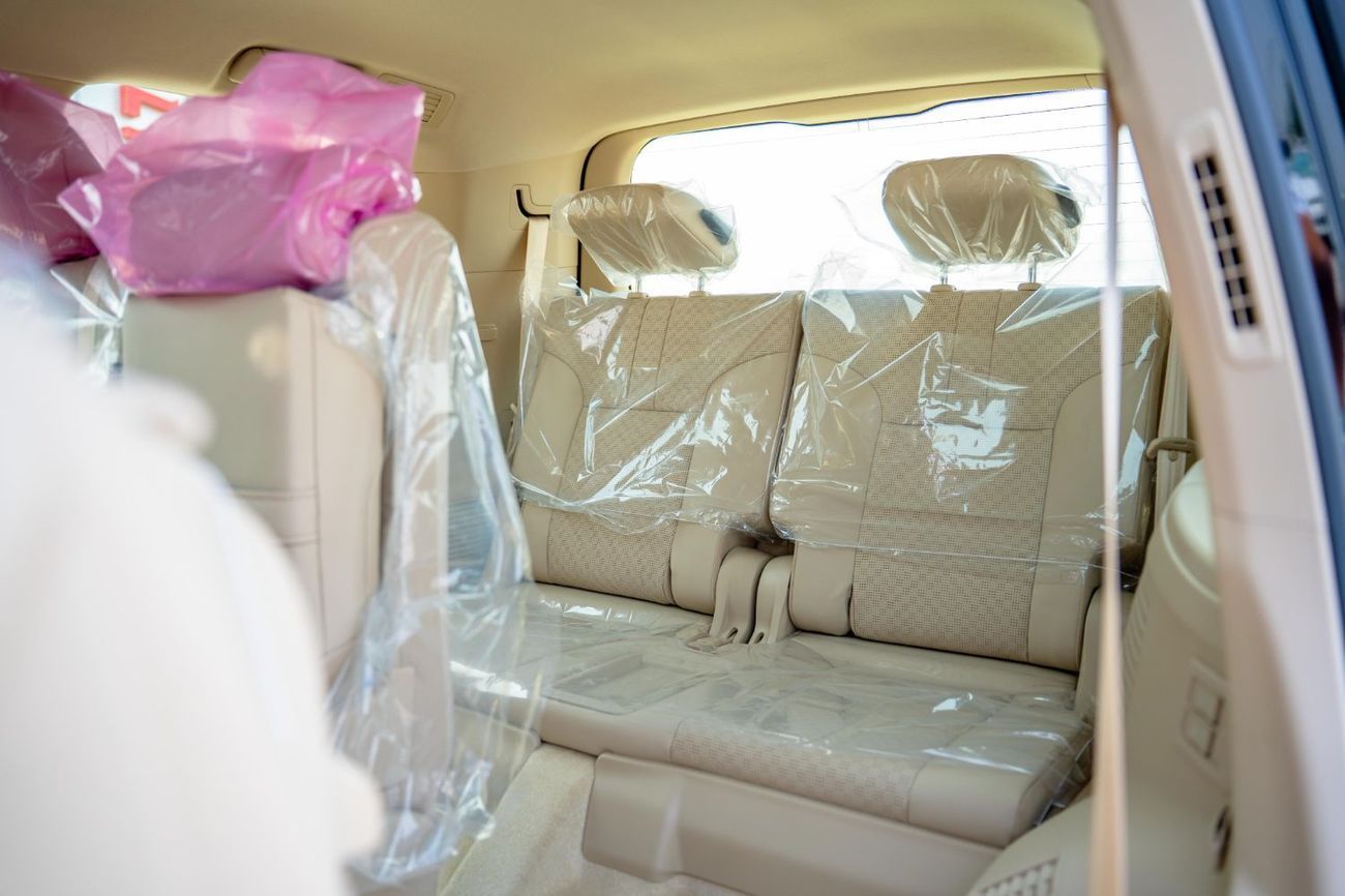 Toyota Land Cruiser 3.5T VXR Hybrid