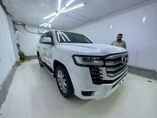 تويوتا لاند كروزر Toyota Landcruiser LHD model 2014 facelift 2024 inside out side