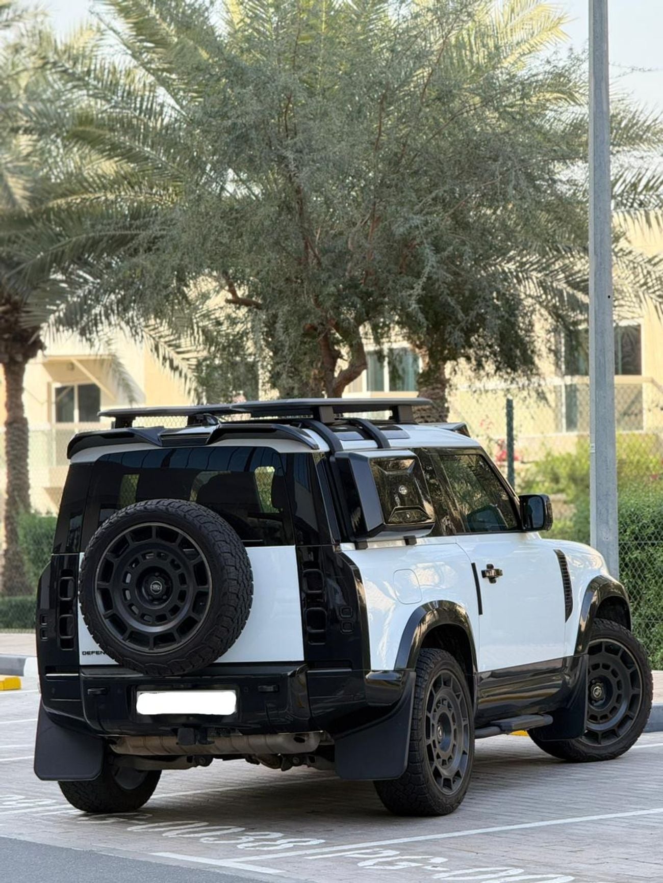لاند روفر Defender 90 S P300