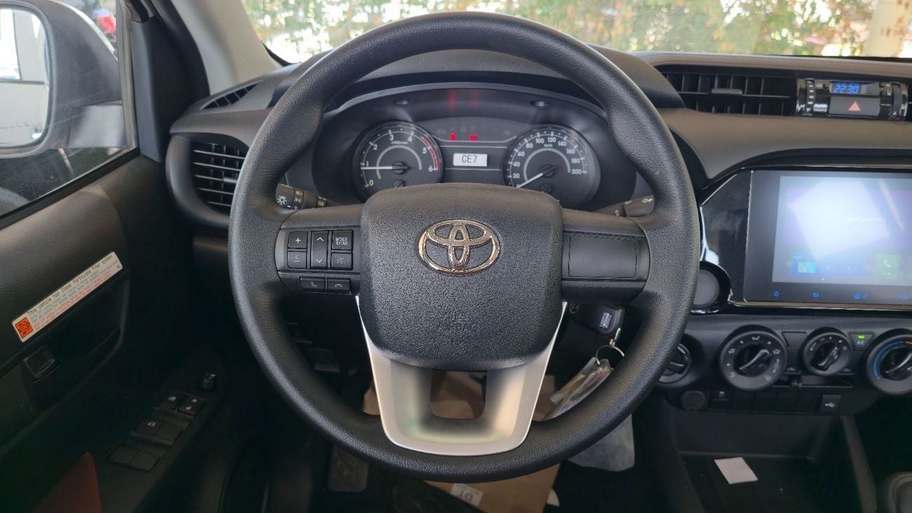 Toyota Hilux GL 2 2.4L 4WD TOYOTA HILUX DOUBLE CABIN 4WD  MT  2.4L DSL 2025