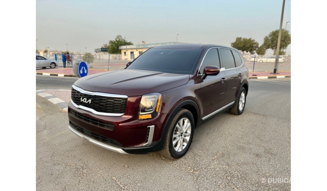 Kia Telluride 2022 PREMIUM EDITION LOW MILEAGE 4x4