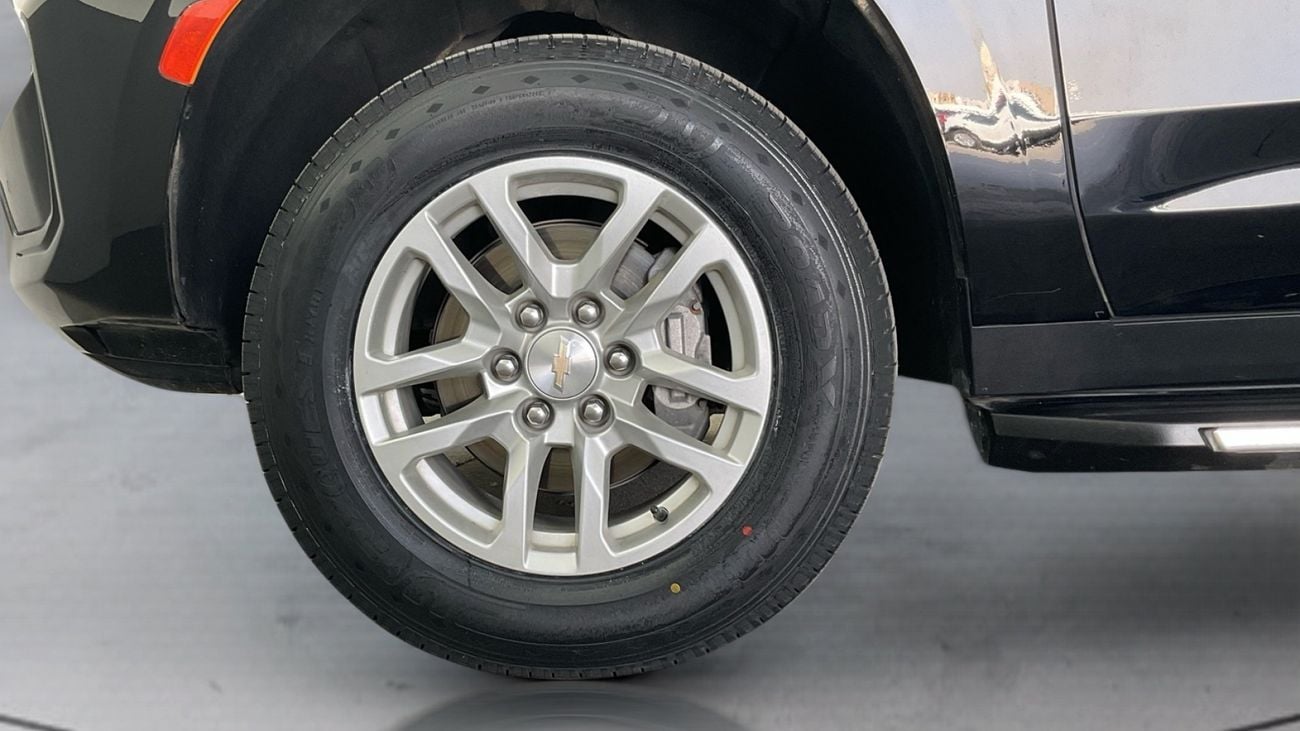 Chevrolet Tahoe LS 5.3L 4WD (8 Seater) LS | Guaranteed Warranty | 0 Down Payment