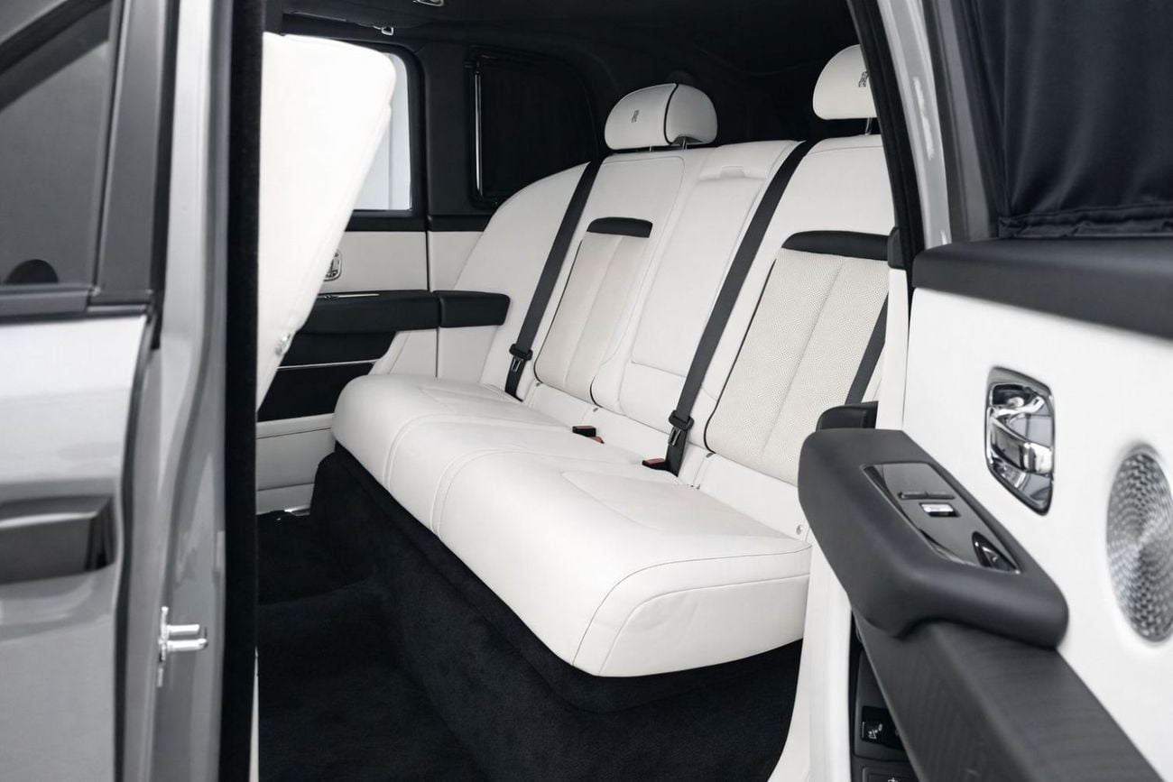 Rolls-Royce Cullinan Rolls-Royce Cullinan 2020 | GCC Specs | V12 Luxury SUV | Mint Condition