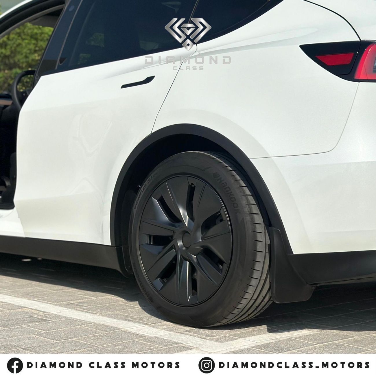 Tesla Model Y Tesla Model Y  Auto Pilot  2023 GCC 3,400 KM 169,000 AED Under Warranty from Tesla  Additional acces