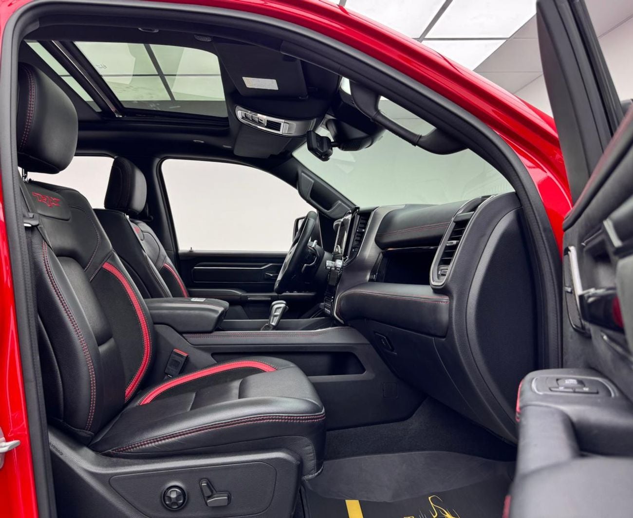 RAM 1500 TRX Crew Cab 6.2L 2022 Dodge Ram 1500 TRX, 2027 Dodge Warranty, Dodge Service History, GCC