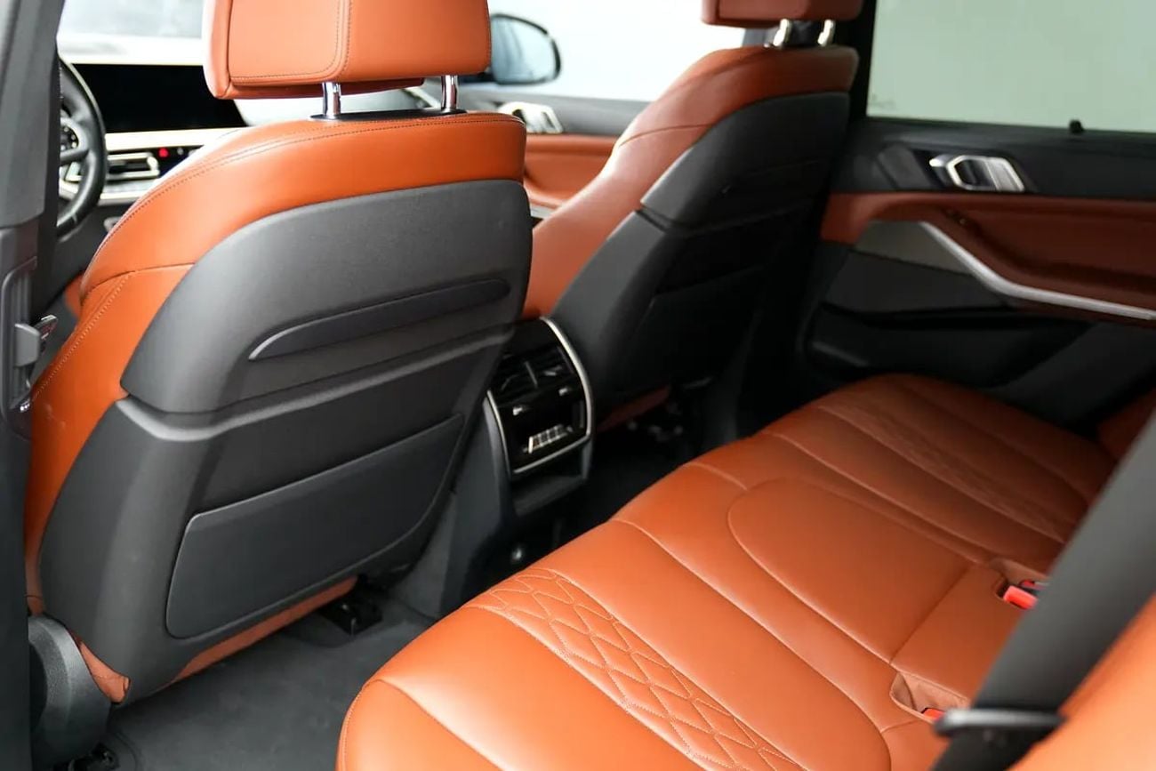 بي أم دبليو X5 xDrive40i M Sport GCC Specs - Pristine Condition