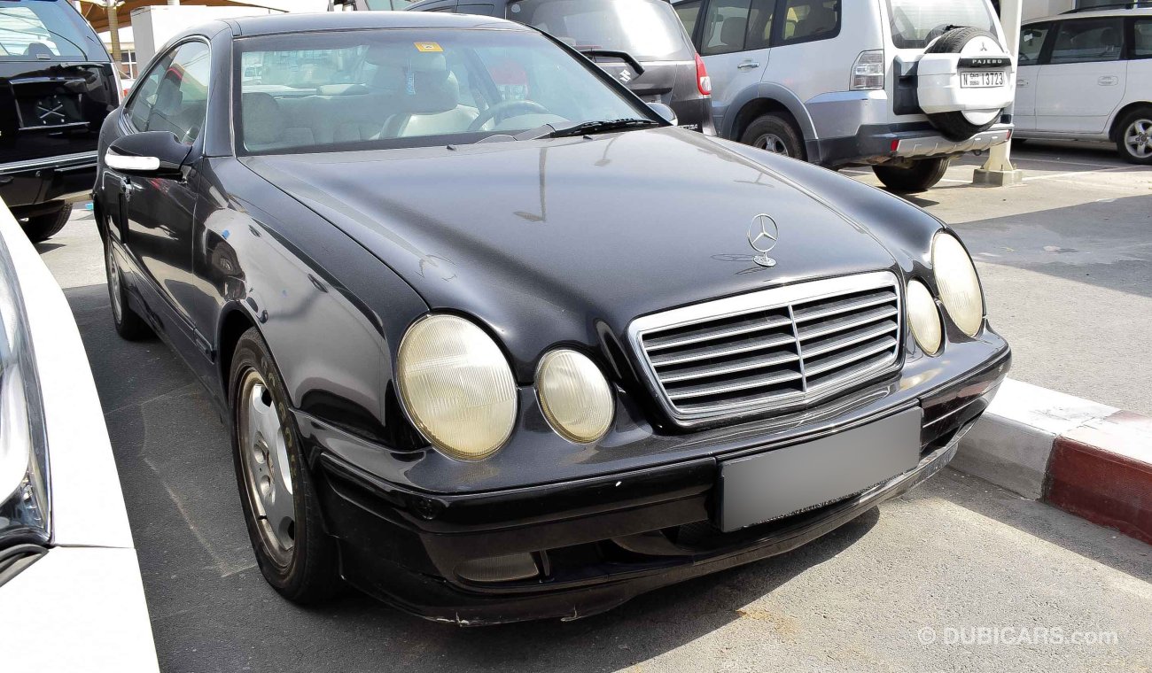 Mercedes-Benz CLK 320