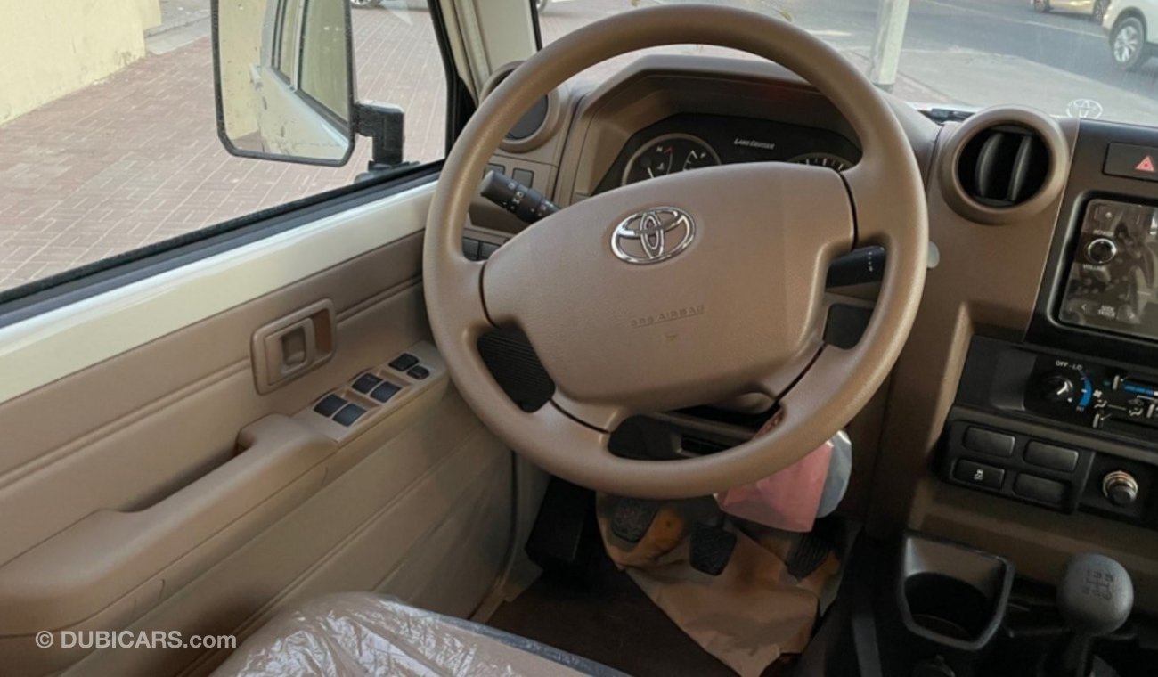 تويوتا لاند كروزر بيك آب TOYOTA LAND CRUISER PICK UP DC 4.5L DIESEL 2022 MODEL