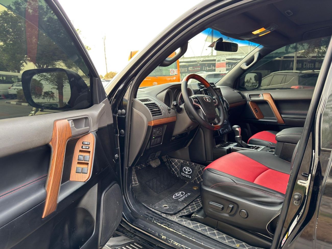 تويوتا برادو GXR 4.0L 4WD