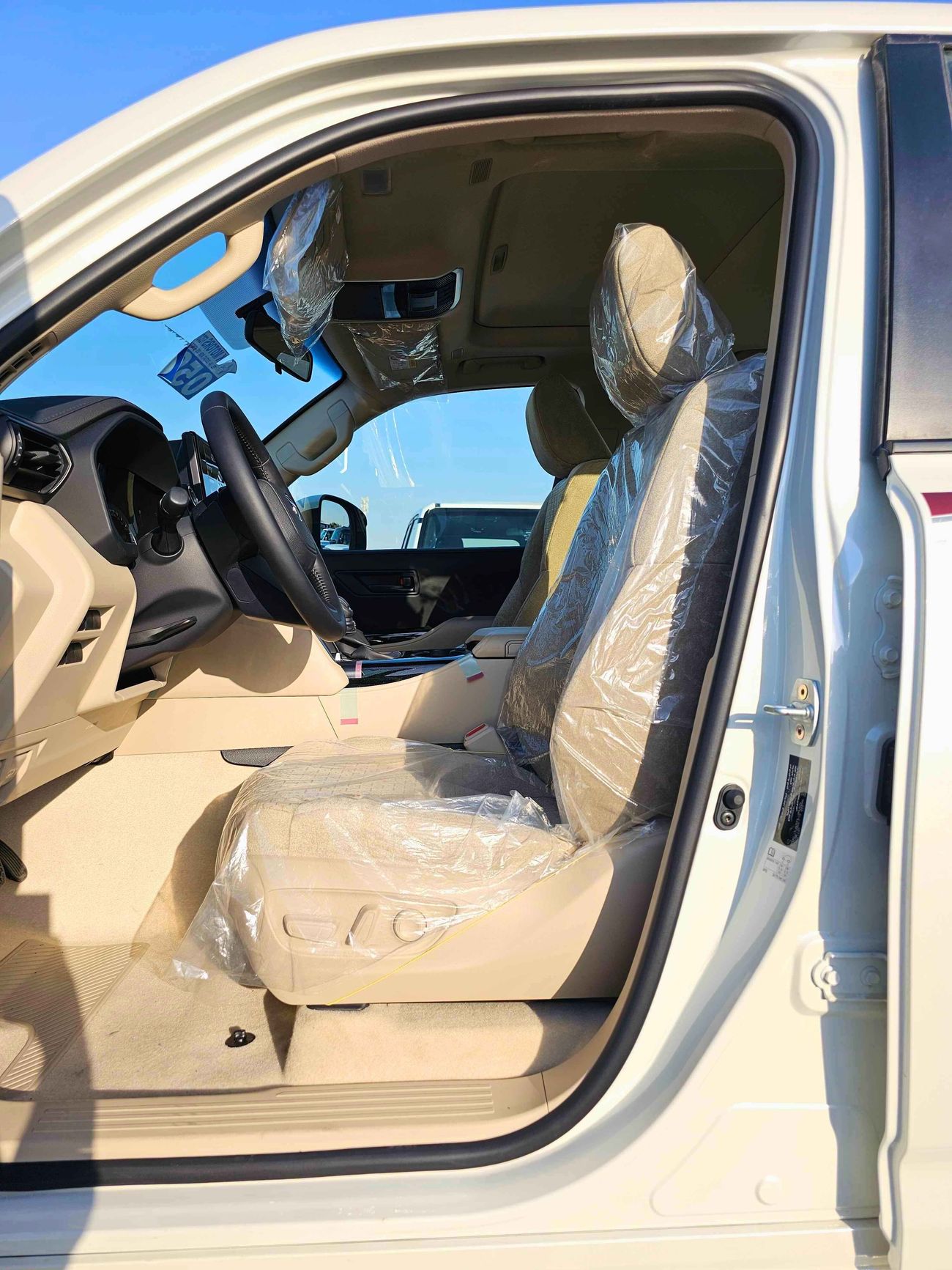 Toyota Land Cruiser LC300 GXR TWIN TURBO EURO 4 / 3.5L V6 PETROL / PWR SEAT / SUNROOF (CODE # GXR)