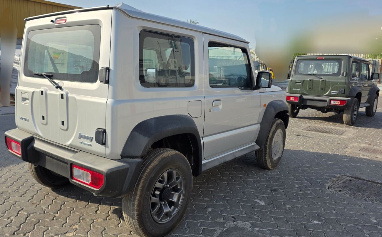 سوزوكي جيمني GLX 1.5L (3-Doors)