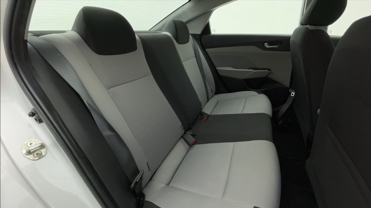 هيونداي أكسنت GL 1.6 | بدون دفعة مقدمة | اختبار القيادة في المنزل