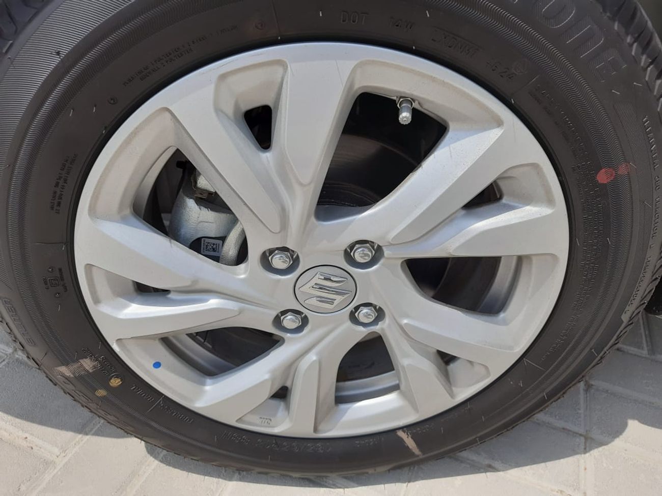 سوزوكي سويفت GLX 1.2L