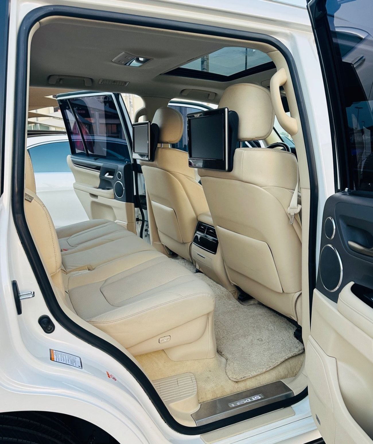 Lexus LX 570