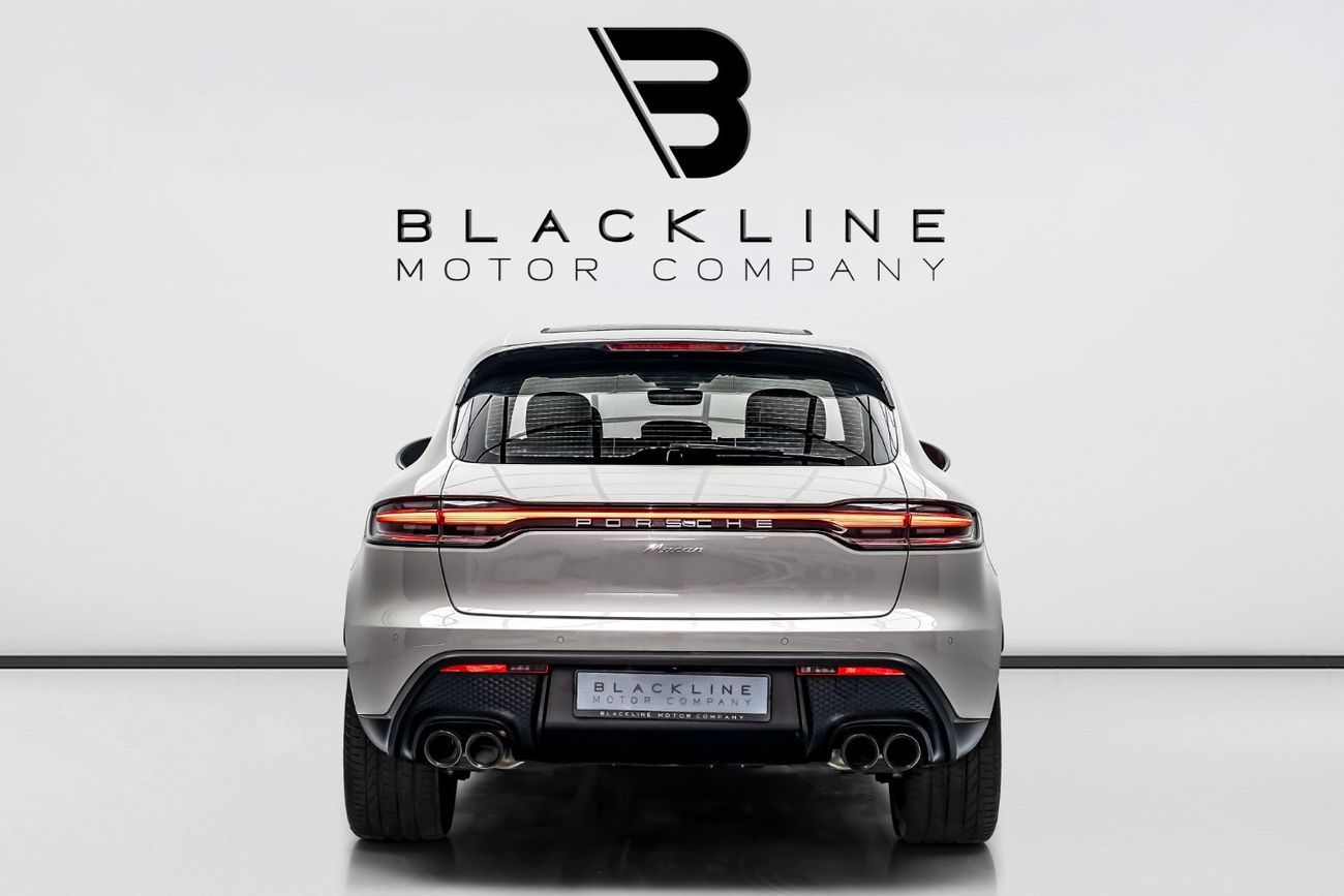 Porsche Macan Std 2.0L (252 HP) 2024 Porsche Macan, 2027 Porsche Warranty, Full Service History, Low KMs, GCC