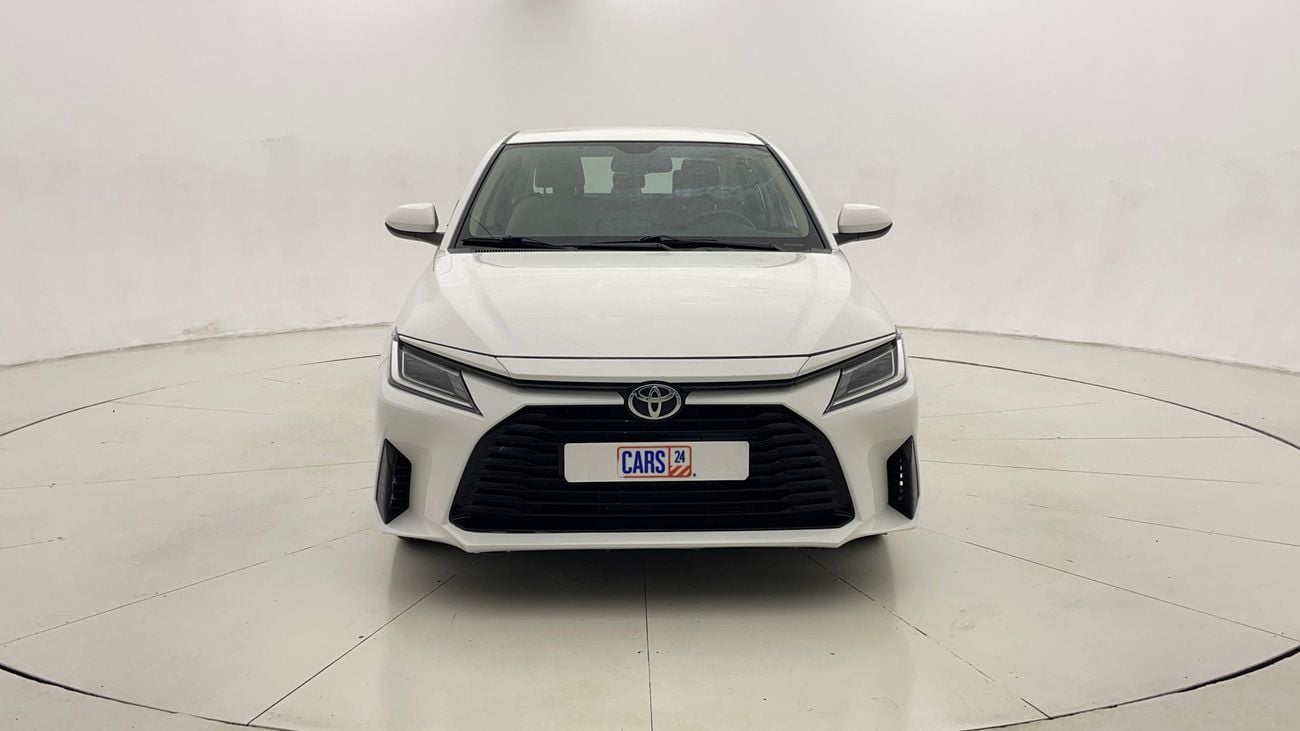 تويوتا يارس E 1.5 | بدون دفعة مقدمة | اختبار القيادة في المنزل